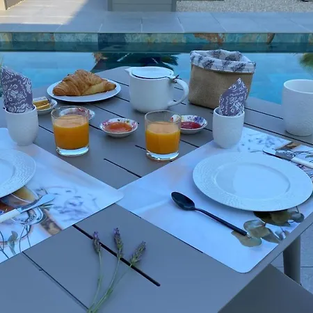 Les Roches De Baudisset Bed & Breakfast