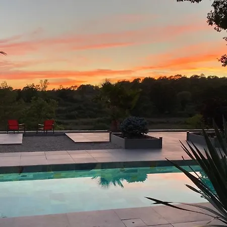 Les Roches De Baudisset Bed & Breakfast