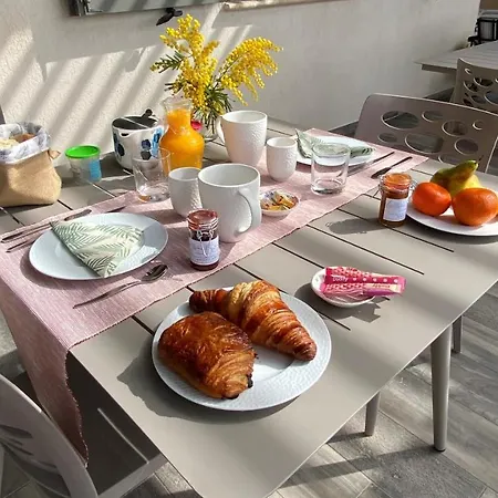 Bed & Breakfast Les Roches De Baudisset Saint-Paul-en-Foret